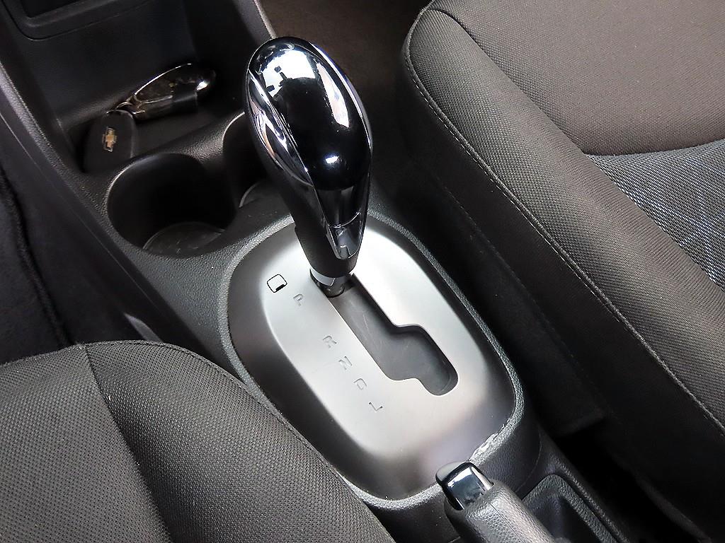 CHEVROLET Spark — photo 10