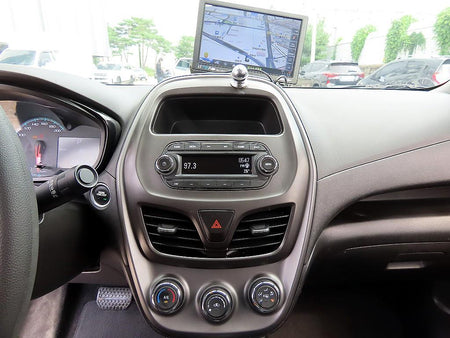 CHEVROLET Spark — photo 13