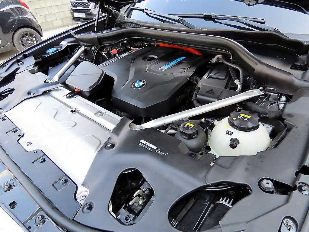 BMW X3 — photo 19