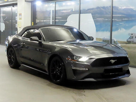 Ford Mustang — photo 01