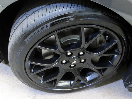 Ford Mustang — photo 20