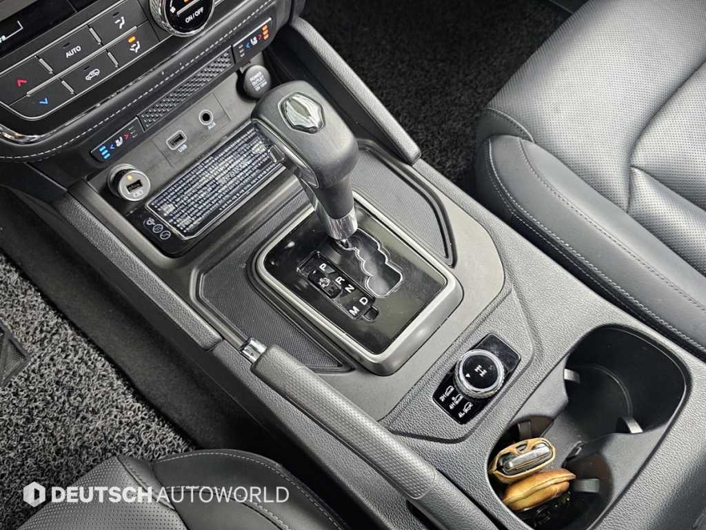 KGM Rexton — photo 09