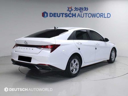 Hyundai Avante — photo 02
