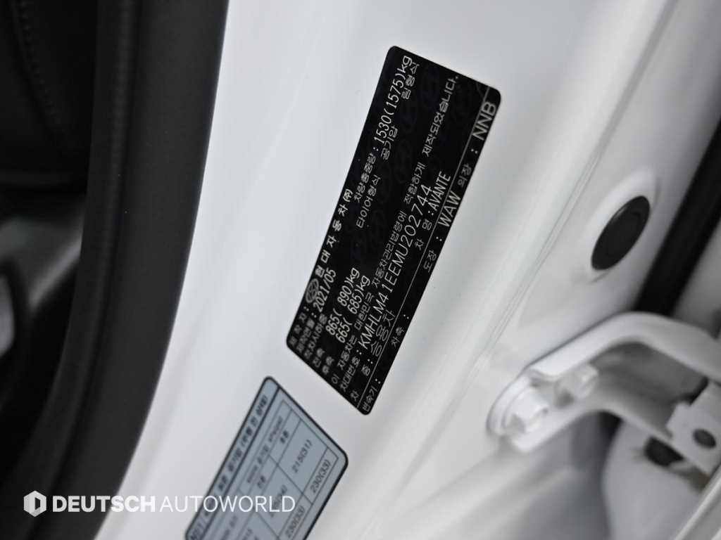 Hyundai Avante — photo 20