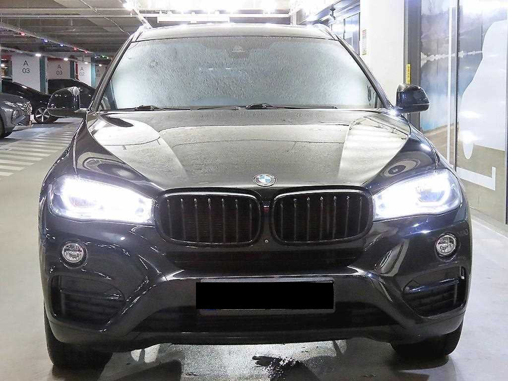 BMW X6 — photo 02
