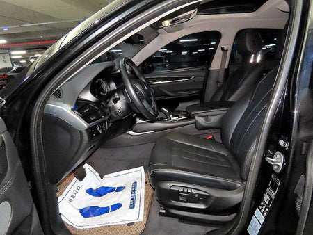 BMW X6 — photo 07