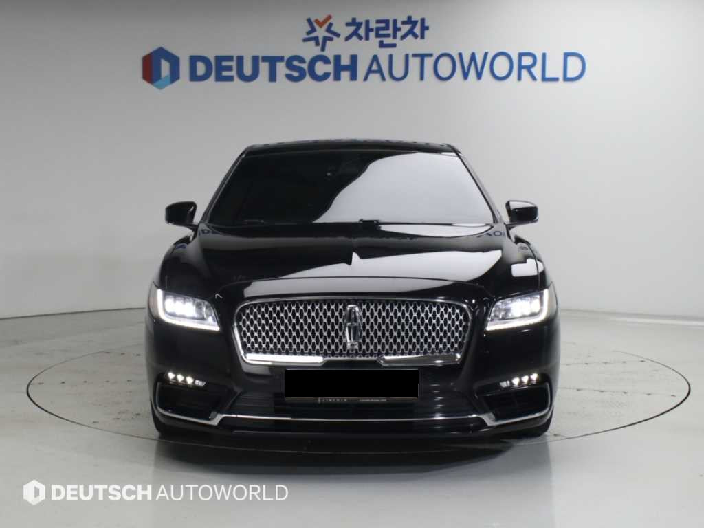 Lincoln Continental — photo 03