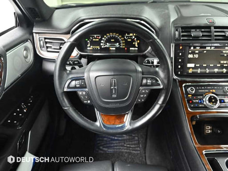 Lincoln Continental — photo 13