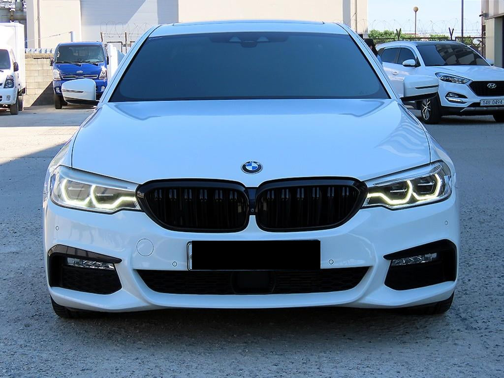 BMW 5-Series — photo 01