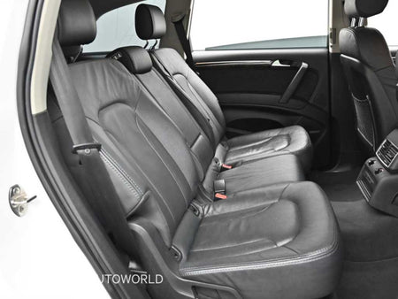 Audi Q7 — photo 12