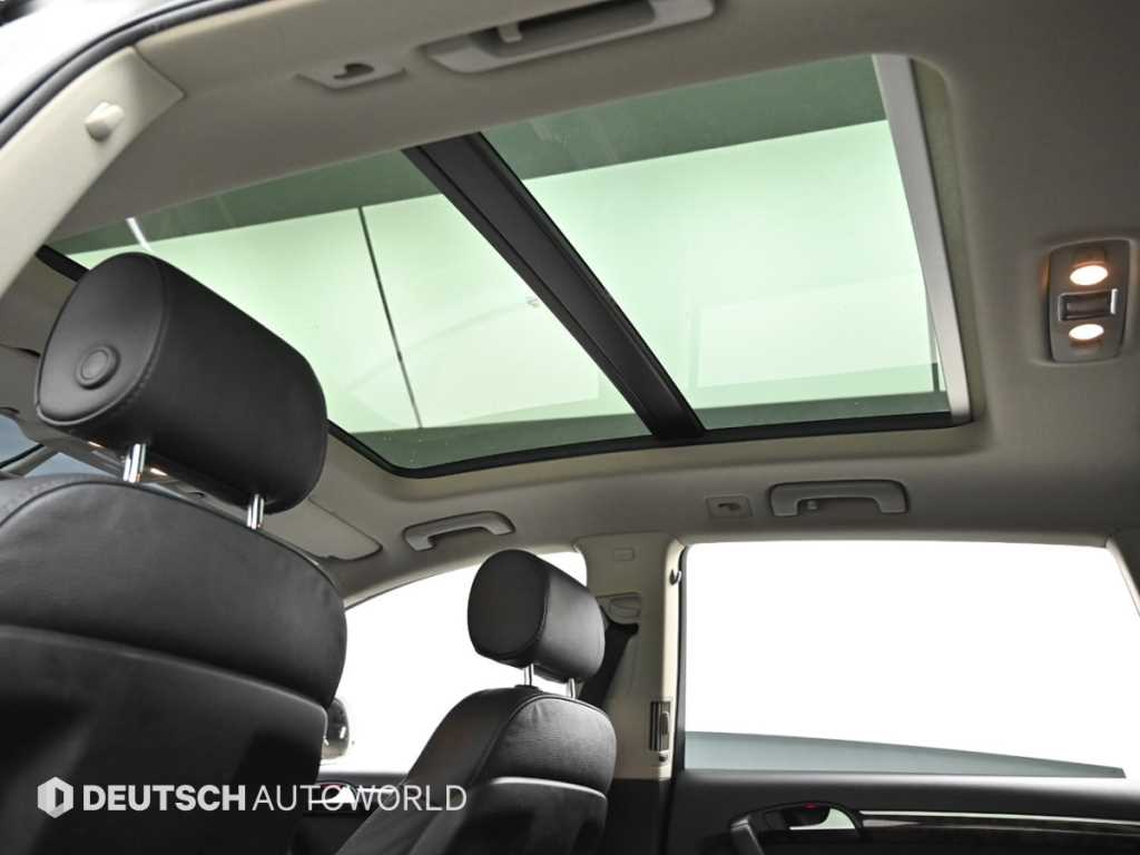 Audi Q7 — photo 18