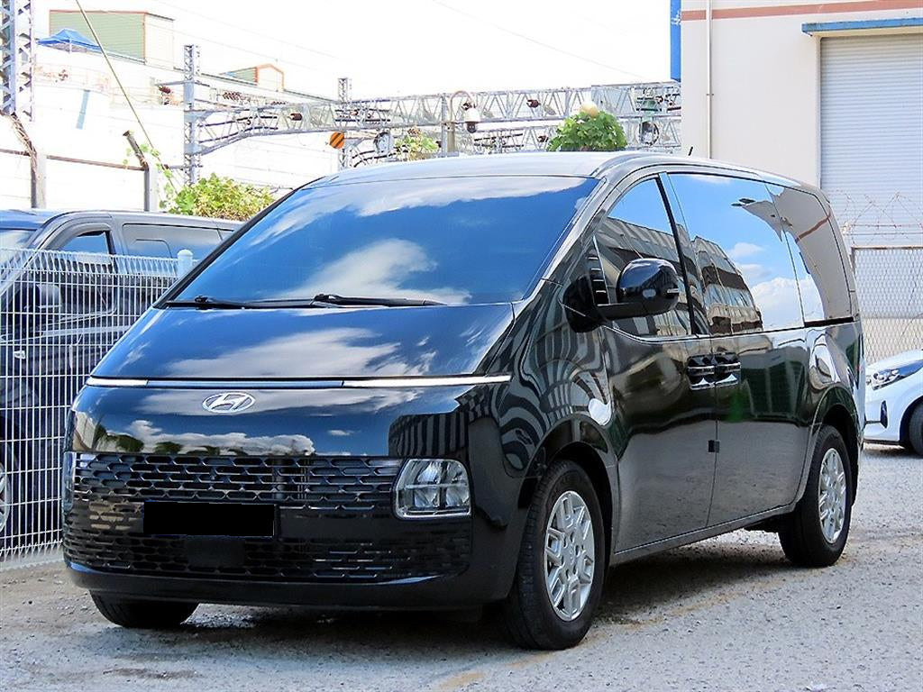 Hyundai Staria — photo 02