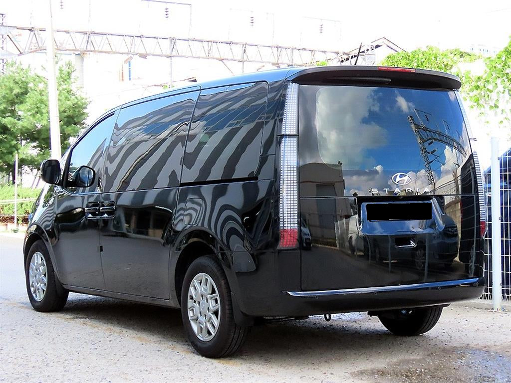 Hyundai Staria — photo 03