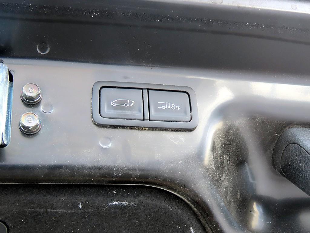 Hyundai Staria — photo 17