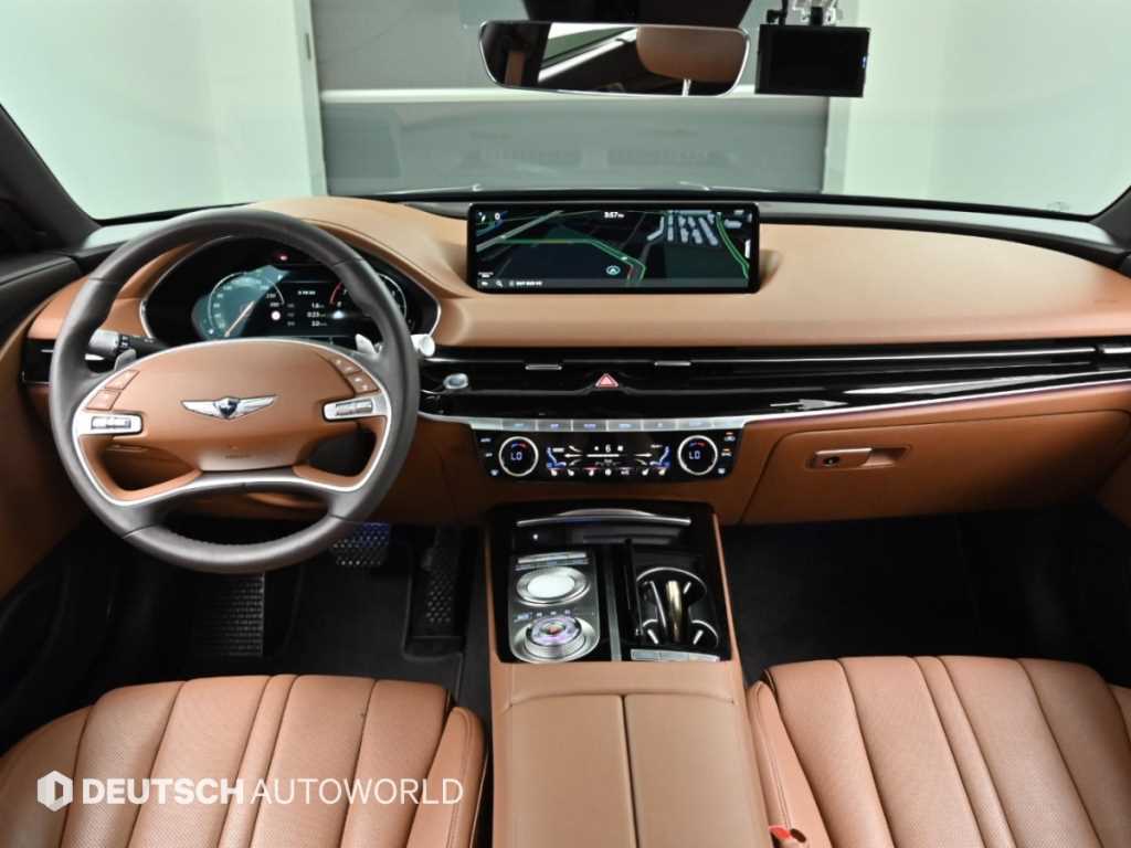 Genesis G80 — photo 08