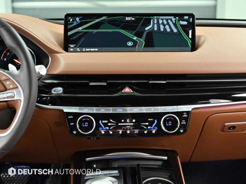 Genesis G80 — photo 15