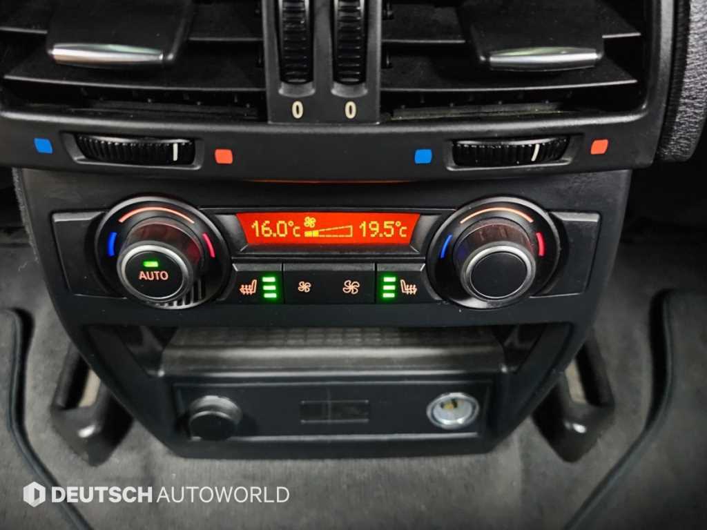 BMW X6 — photo 16