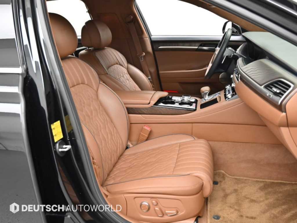 Genesis G90 — photo 10