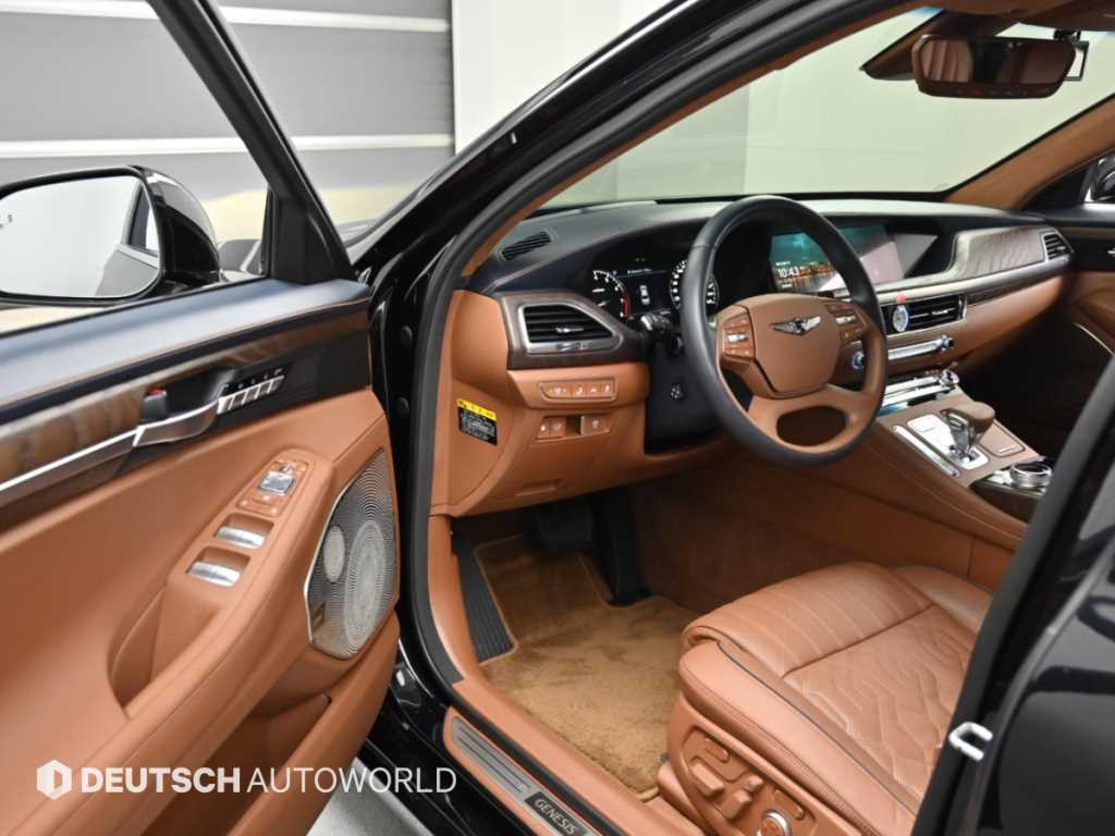 Genesis G90 — photo 11