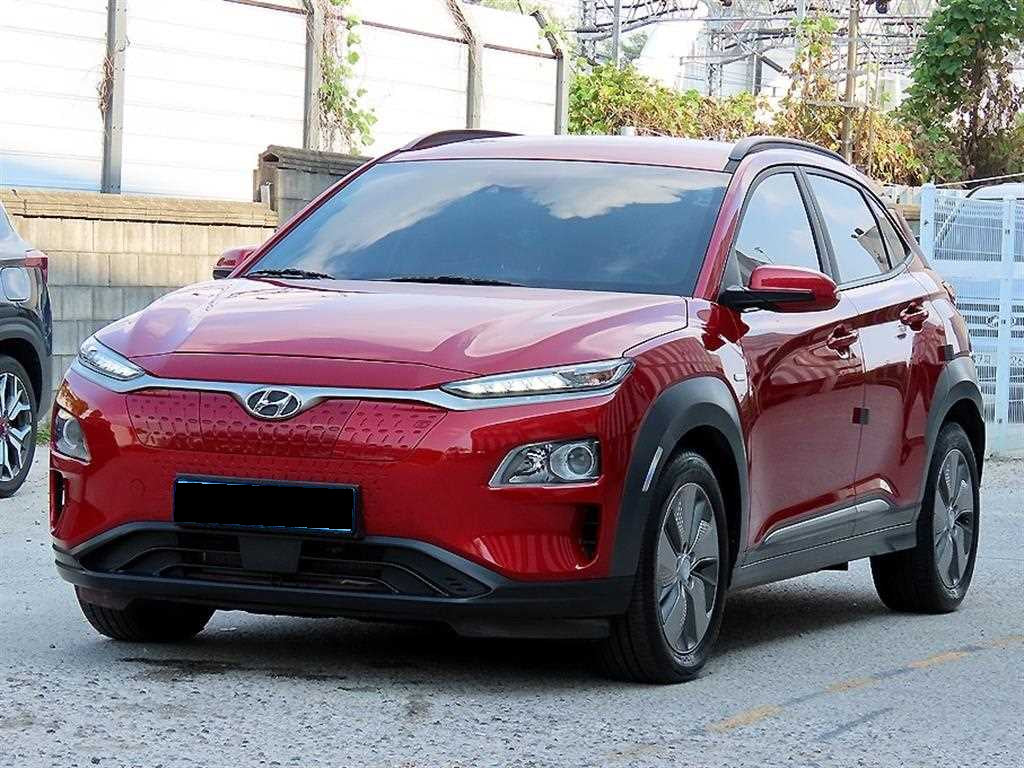 Hyundai Kona — photo 02