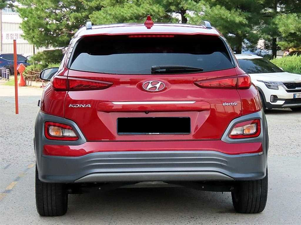 Hyundai Kona — photo 04