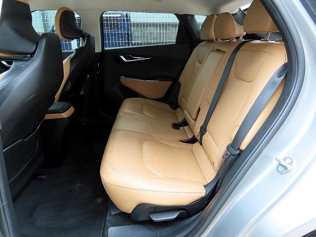 Kia EV6 — photo 06