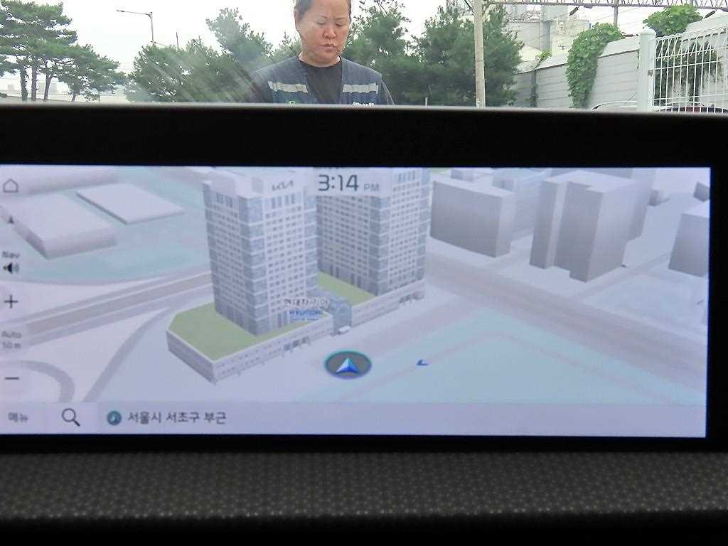 Kia EV6 — photo 14