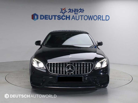 Mercedes-Benz E-Class — photo 01