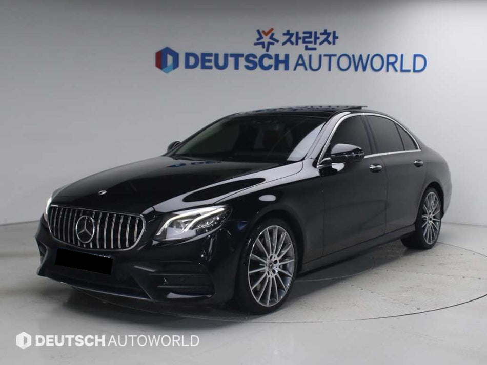 Mercedes-Benz E-Class — photo 02