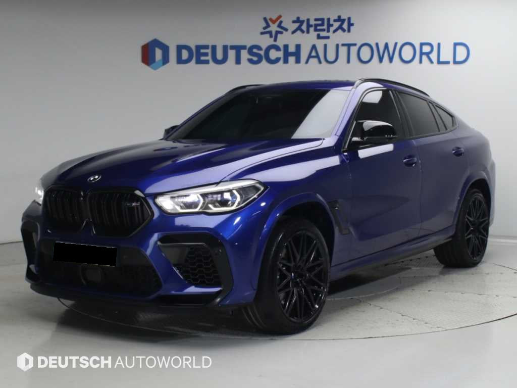 BMW X6M — photo 02
