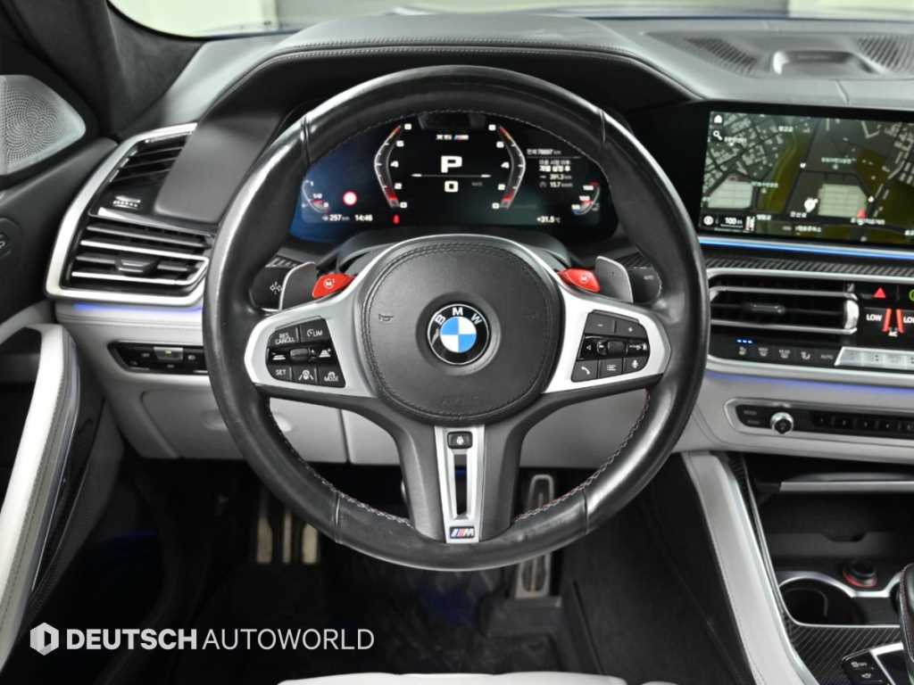BMW X6M — photo 13