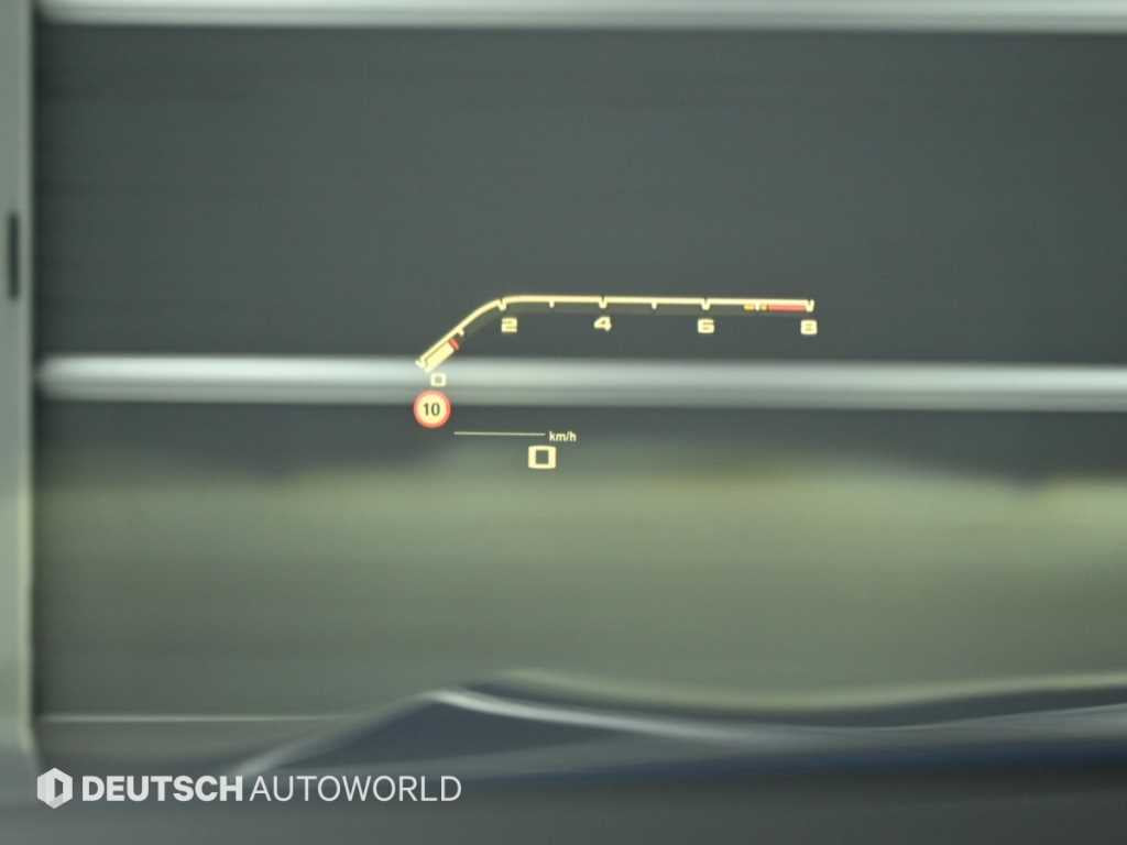 BMW X6M — photo 17