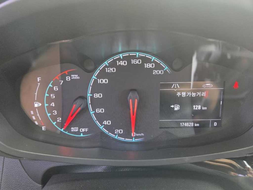 CHEVROLET Spark — photo 08
