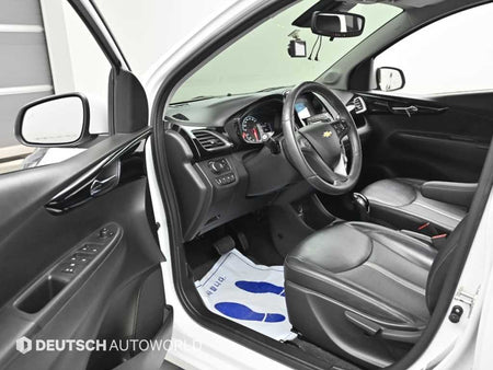 CHEVROLET Spark — photo 11