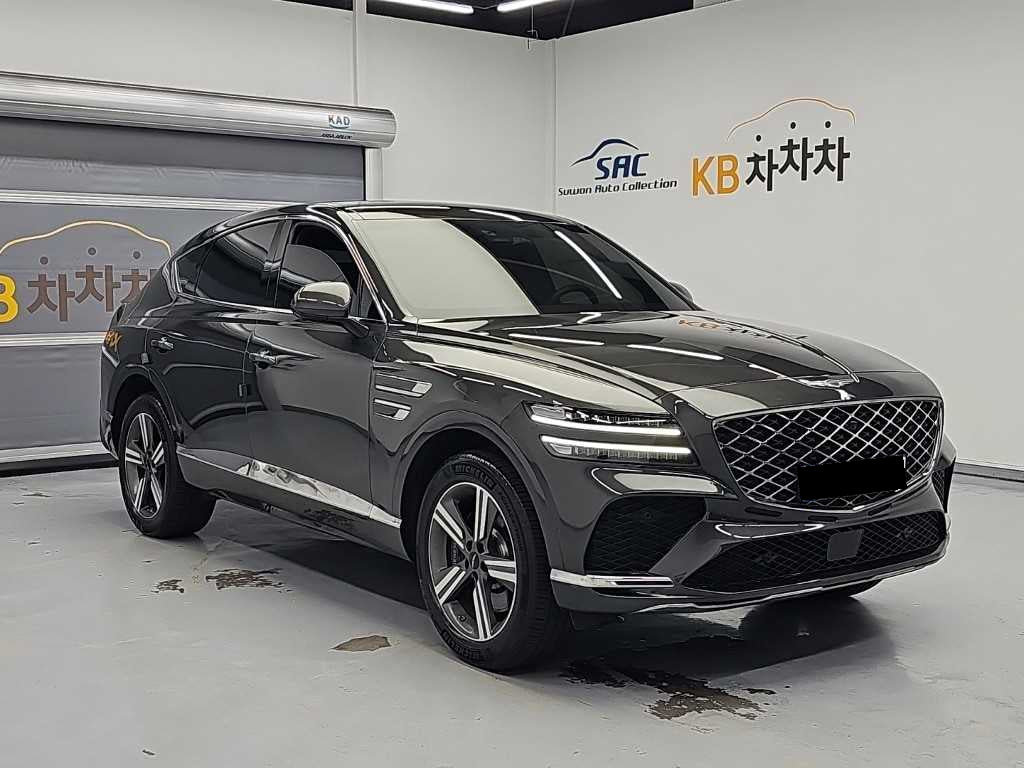 Genesis GV80 — photo 04