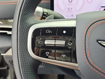 Genesis GV80 — photo 17