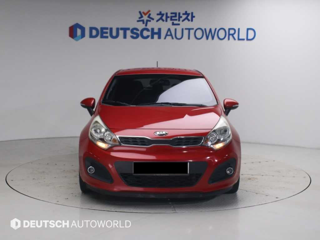 Kia pride — photo 03