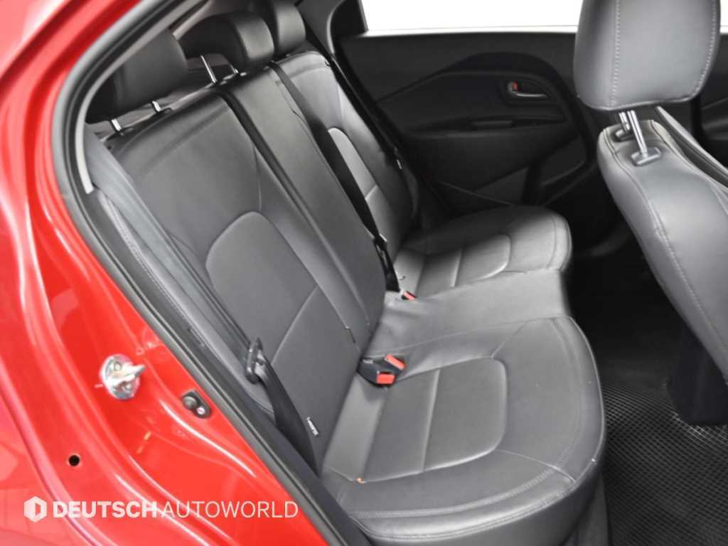 Kia pride — photo 12