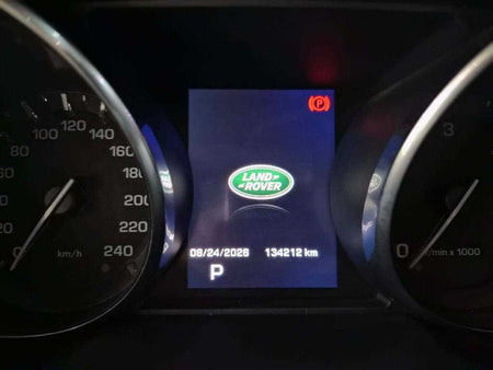 Land Rover Discovery Sport — photo 09