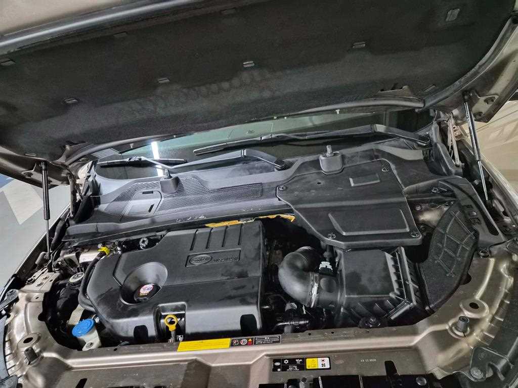 Land Rover Discovery Sport — photo 19
