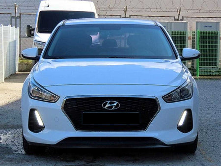 Hyundai i30 — photo 01