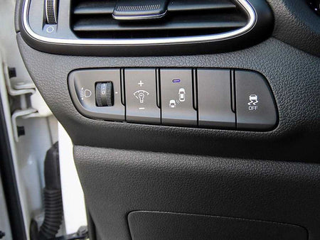 Hyundai i30 — photo 12