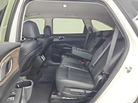 Kia Sorento — photo 12