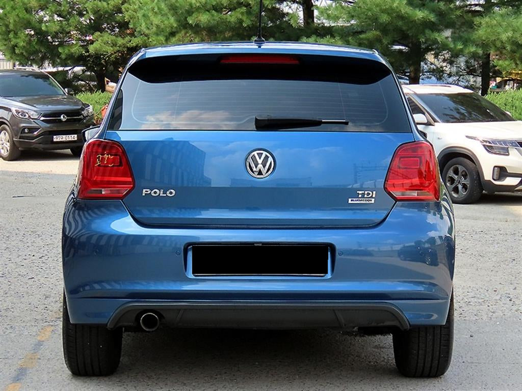 Volkswagen Polo — photo 04