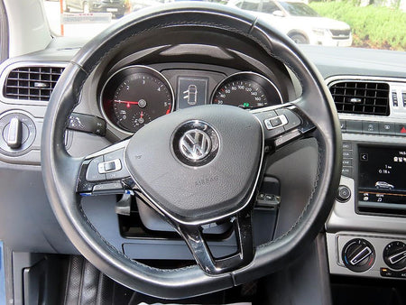 Volkswagen Polo — photo 08