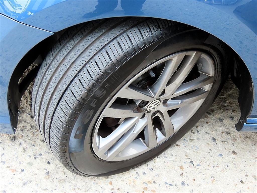 Volkswagen Polo — photo 19