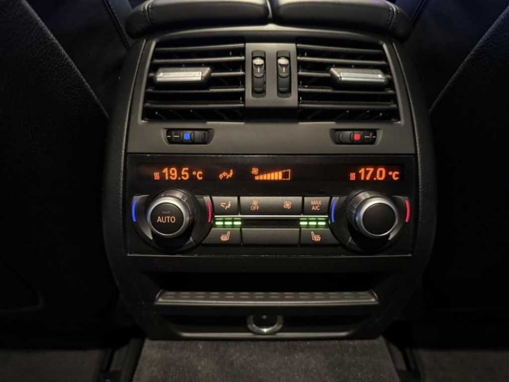 BMW M5 — photo 17