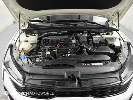 Kia K5 — photo 06