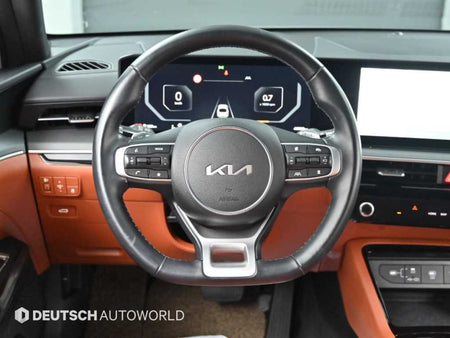 Kia K5 — photo 13