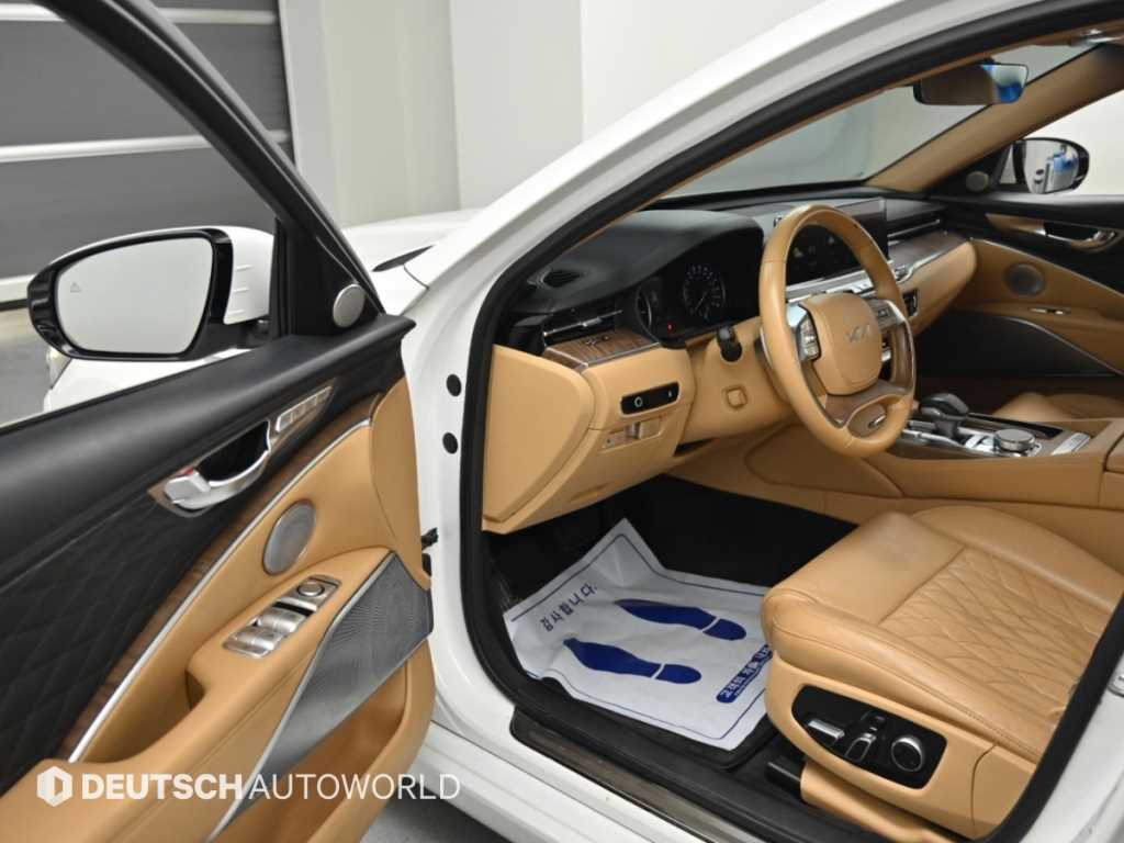 Kia K9 — photo 11